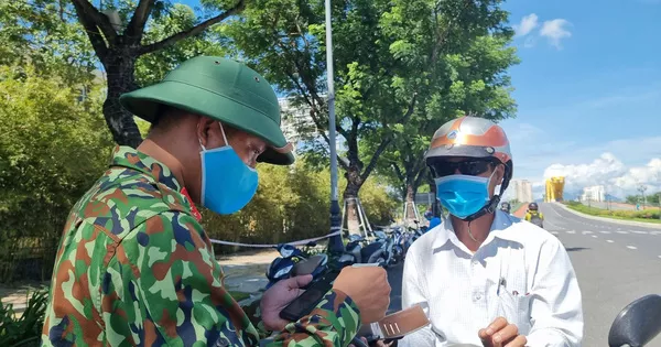 Đà Nẵng sẽ gia hạn giấy đi đường QR Code