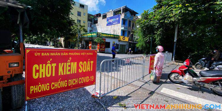 Chùm 6 ca dương tính SARS-CoV-2 tại quận Long Biên