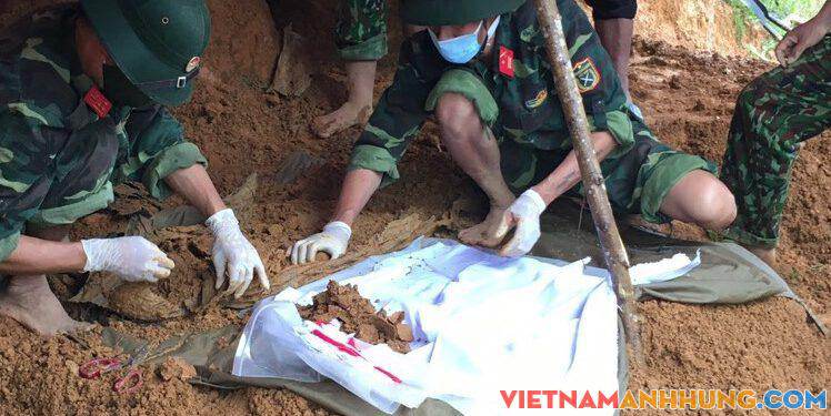 Tìm kiếm, quy tập 04 hài cốt liệt sĩ ở Quảng Trị