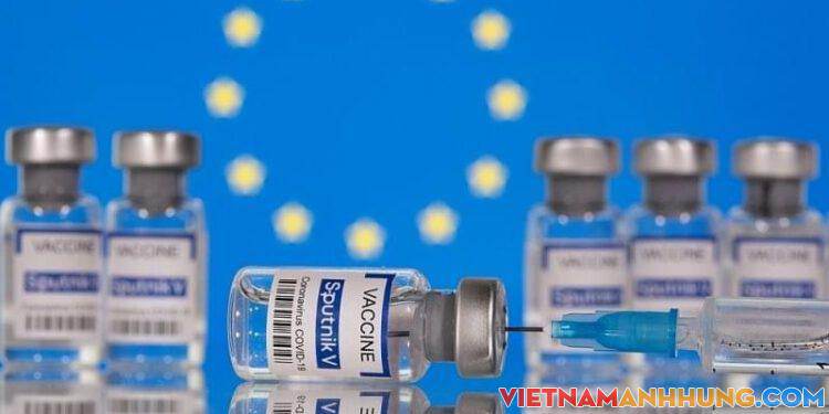 Việt Nam sản xuất thành công lô vaccine Sputnik V đầu tiên