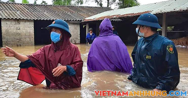 Mưa lũ lớn, hơn 700 ngồi nhà bị ngập, sạt, 1 người dân bị nước cuốn mất tích