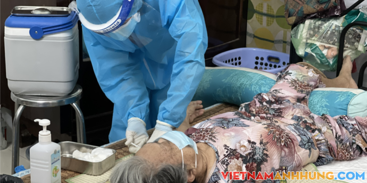 Hướng dẫn mới nhất của Bộ Y tế về khám sàng lọc tiêm vaccine Covid-19