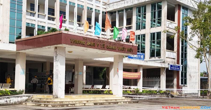 Đình chỉ công tác giám đốc Trung tâm y tế quận