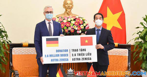Đức viện trợ Việt Nam 2,6 triệu liều vắc-xin, chuyển đến TP HCM