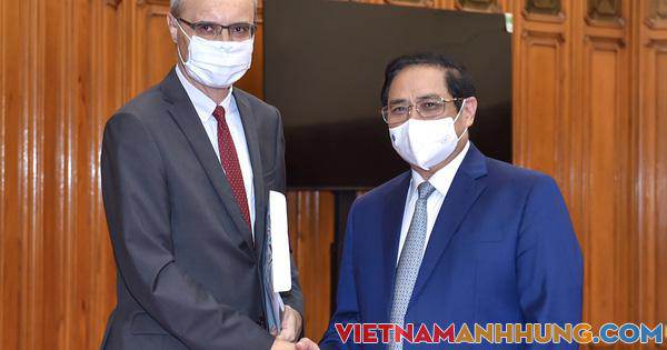 Đề nghị Pháp tiếp tục viện trợ, cho vay, nhượng lại vắc-xin cho Việt Nam