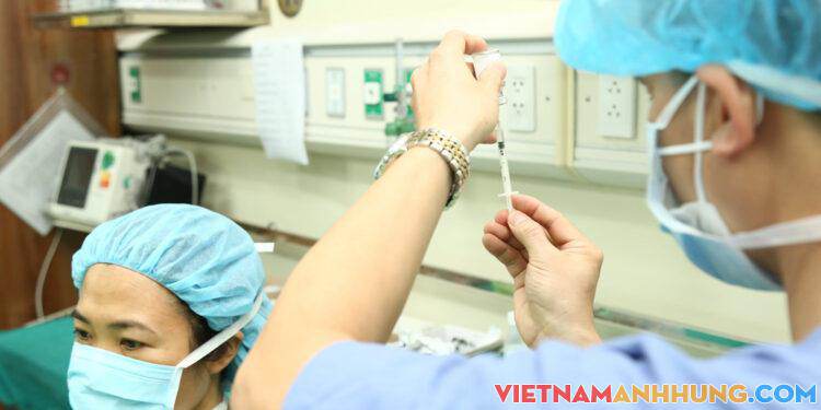 Rút ngắn thời gian tiêm mũi 1 và mũi 2 vaccine Covid-19 AstraZeneca