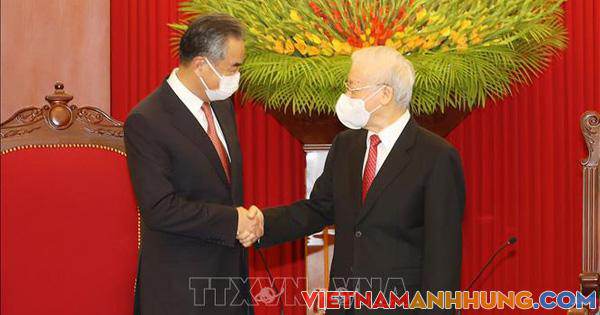 Tổng Bí thư Nguyễn Phú Trọng tiếp Ủy viên Quốc vụ, Bộ trưởng Bộ Ngoại giao Trung Quốc