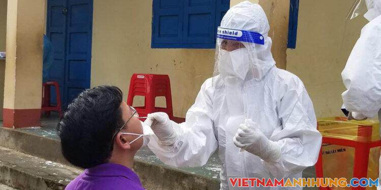 Nhiều chùm ca bệnh liên quan thu mua nông sản, xét nghiệm sàng lọc hơn 3 vạn người