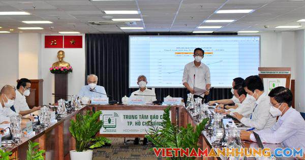 Sở Công Thương TP HCM lý giải vì sao bệnh viện thu phí xét nghiệm với shipper
