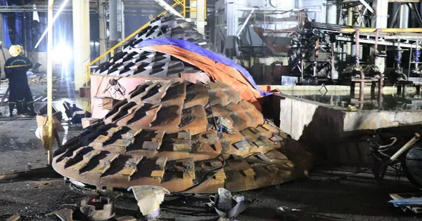 Nổ kinh hoàng tại công ty gạch ốp lát, 9 người thương vong