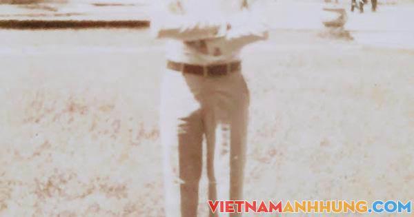 Góc trời nhỏ bây giờ vắng em