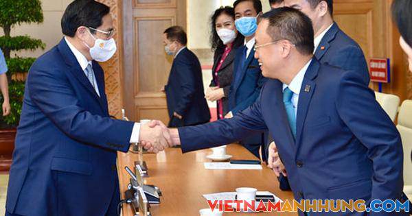 Đưa doanh nghiệp phát triển cùng đất nước