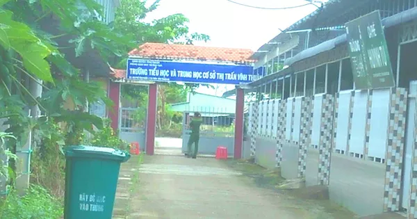 Đình chị hiệu trưởng không cho mượn trường làm điểm test nhanh người về từ TP HCM