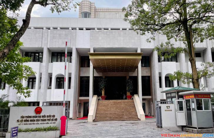 21 lãnh đạo phường nghỉ việc khi thí điểm chính quyền đô thị