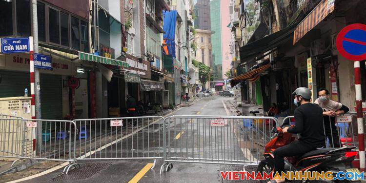 10 ca dương tính từ vùng có dịch về, chốt chặn phố Đình Ngang