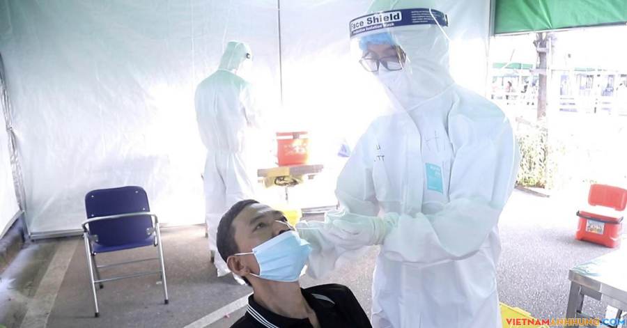 Người bệnh không phải trả phí xét nghiệm Covid-19 tại các cơ sở y tế công