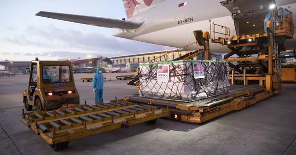 Việt Nam nhận thêm 1.999.530 liều vắc-xin Pfizer do Mỹ tặng