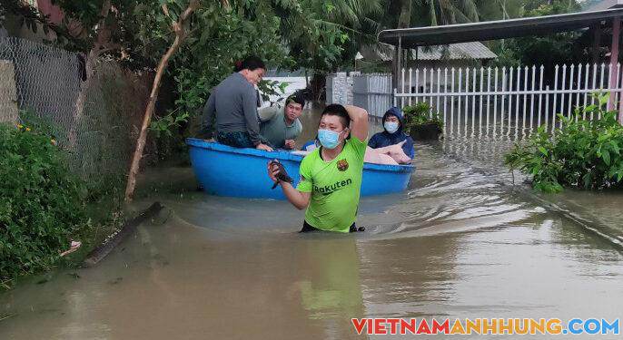 48 giờ mưa kỷ lục gây ngập ở Quảng Ngãi