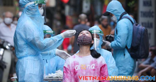 Ngày 4-10, thêm 27.683 người khỏi bệnh và 5.383 ca mắc Covid-19