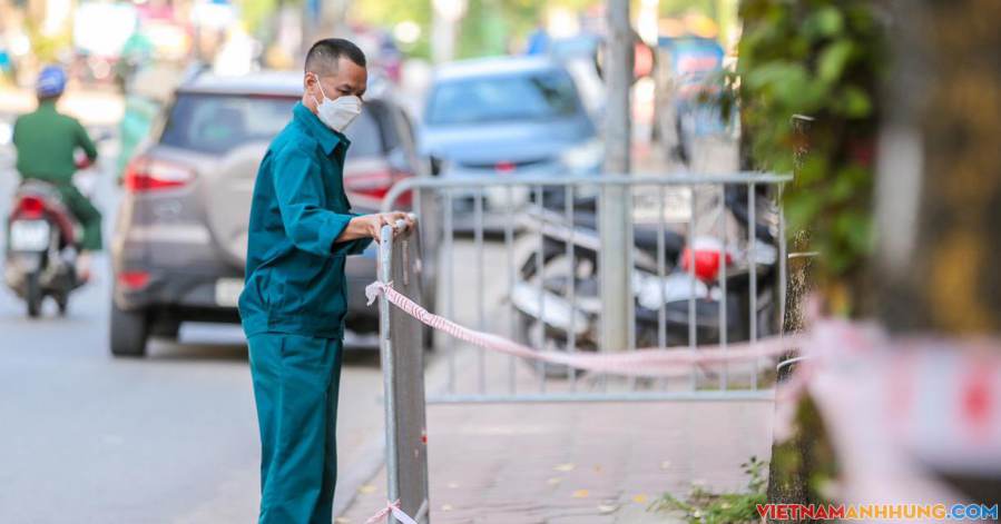 Hà Nội ghi nhận số ca dương tính nhiều nhất tháng qua, thêm ổ dịch mới trong cộng đồng