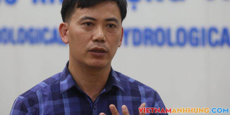 Bão Kompasu vào biển Đông đêm nay