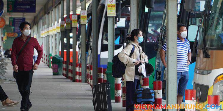 Bến xe vắng khách – VnExpress