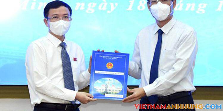 Bí thư quận 10 làm Chánh văn phòng UBND TP HCM