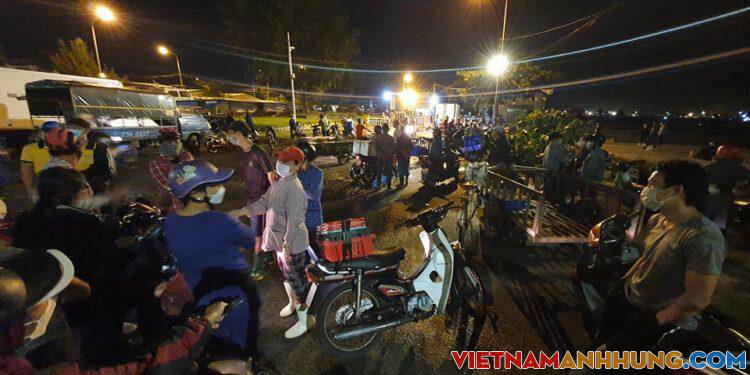 Cảng cá lớn nhất miền Trung mở cửa trở lại