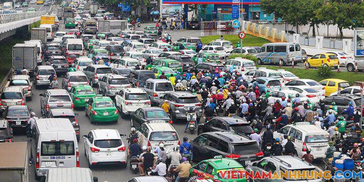 Đề xuất phí ôtô vào trung tâm TP HCM cao nhất 70.000 đồng