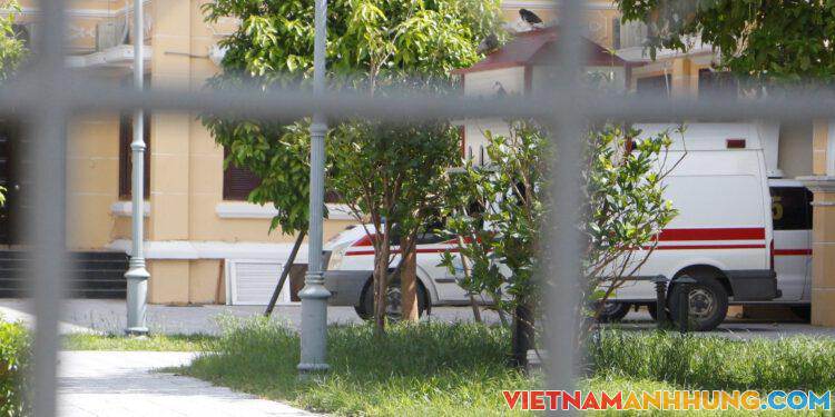 Hai người chết khi sửa chữa trụ sở Tỉnh ủy