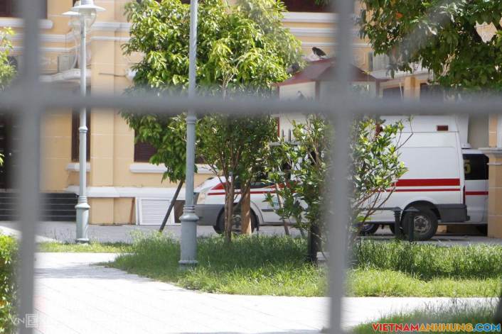 Hai người chết khi sửa chữa trụ sở Tỉnh ủy