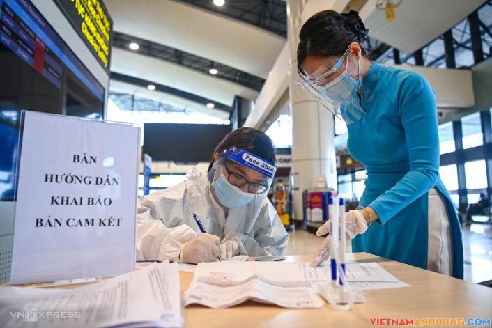 Hành khách đi máy bay cần chuẩn bị như thế nào?