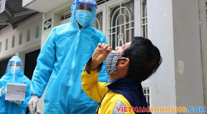 Khuyến khích người dân tự test nhanh Covid-19