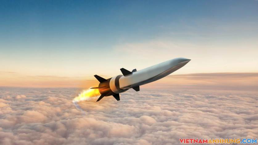 Mỹ ‘tụt hậu nhiều năm’ về vũ khí siêu vượt âm so với Trung Quốc