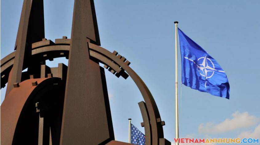 NATO xem xét chiến thuật ‘chiến tranh nhận thức’, tấn công không súng đạn