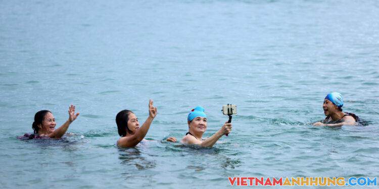 Người Nha Trang, Vũng Tàu tắm biển trở lại