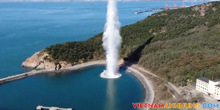Quân đội Trung Quốc lần đầu thử nghiệm phá hủy cảng biển