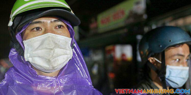 Thủ tướng yêu cầu lập danh sách đưa người dân về quê