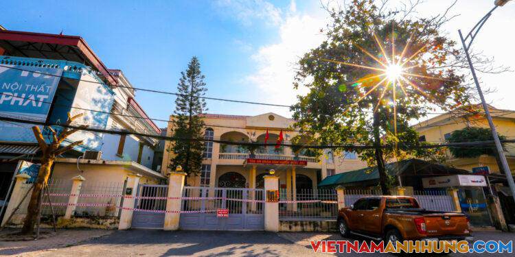 Là cán bộ toà án Quốc Oai có nhà ở Thanh Oai