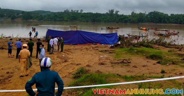 Tìm thấy nạn nhân mất tích trong vụ tàu chở cán bộ Sở GTVT tỉnh Quảng Trị gặp sự cố