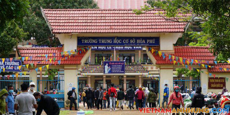 14 trường hợp dương tính SARS-CoV-2 trong đoàn người về quê