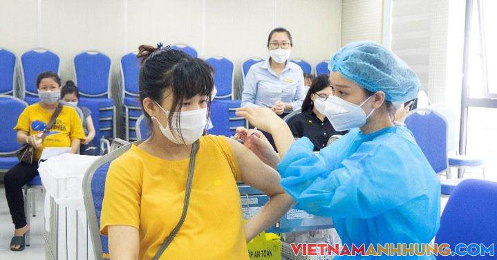 Địa phương không tiêm hết vaccine Covid-19 theo thời hạn sẽ chuyển cho nơi khác