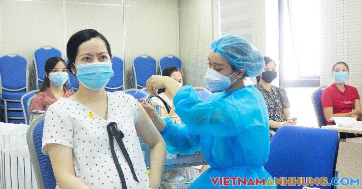 Đẩy nhanh tốc độ tiêm vaccine Covid1-19, đảm bảo tiêm 2 triệu liều mỗi ngày