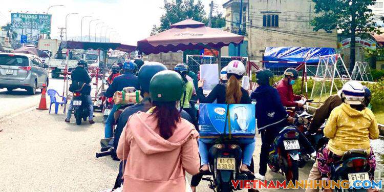 Bình Dương bỏ quy định cách ly đối với người dân từ tỉnh khác đến