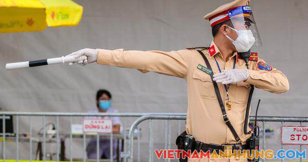 Dừng kiểm soát người ra vào Hà Nội