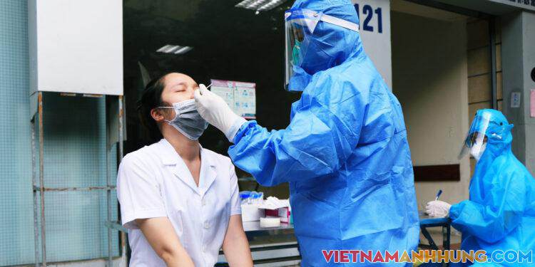 Thẩm phán, Trưởng công an Quốc Oai dương tính SARS-CoV-2