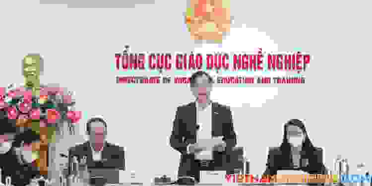 Giải pháp đào tạo nhân lực, khôi phục thị trường lao động