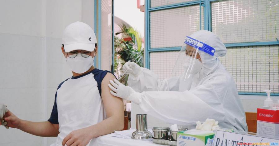 Chuyên gia khuyến cáo lưu ý sau khi trẻ tiêm vaccine Covid-19