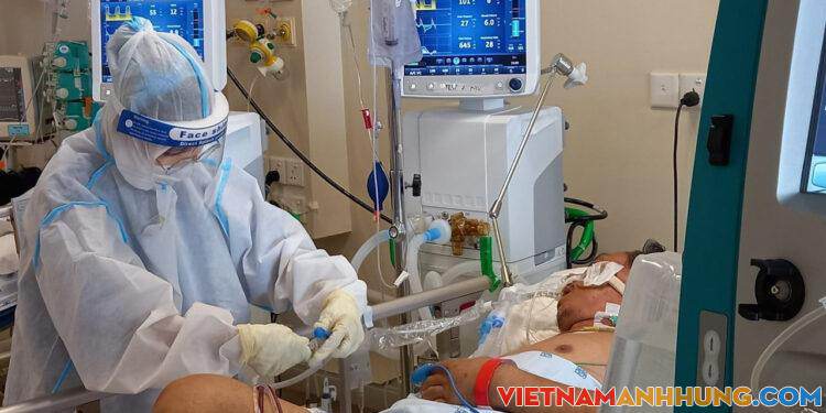 Chủng Delta khiến tỷ lệ nhập viện và tử vong tăng, Bộ Y tế điều chỉnh phác đồ điều trị