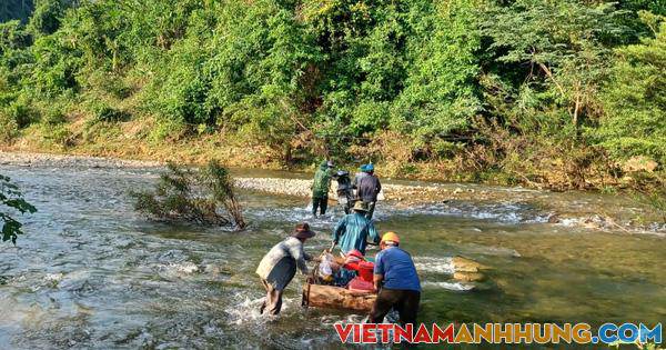 Nơi 2 nữ sinh Vân Kiều lên núi “dựng lều đón sóng 3G” học online được phủ sóng 4G